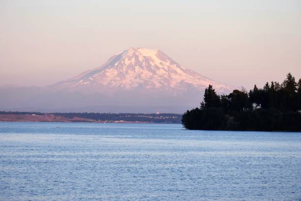 istock Pink Sunset Mountain over the Ocean 839999174