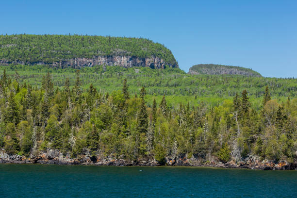 lago superiore - thunder bay canada ontario provincial park foto e immagini stock