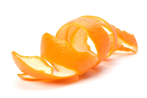 istock orange spiral peel isolated on white 840024930