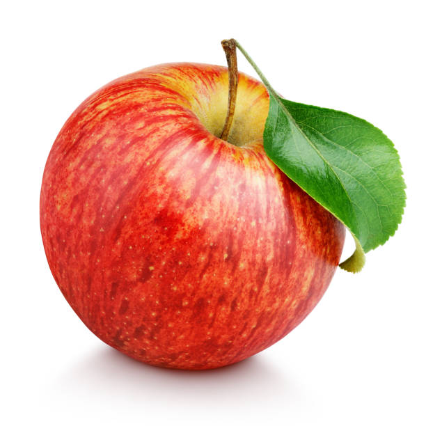 frutas manzana roja con hojas verdes aisladas en blanco - apple fotografías e imágenes de stock