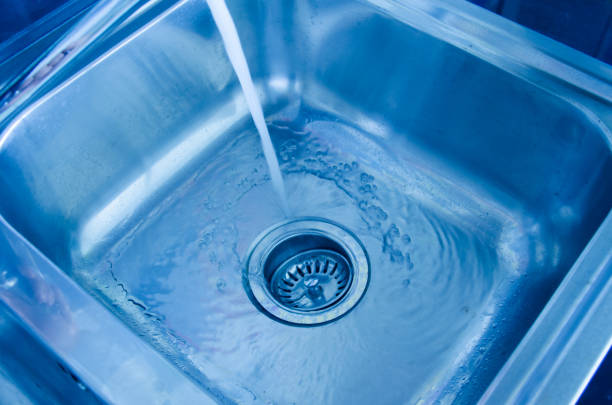 istock sink wash dishes 840060172