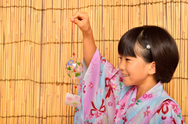 istock Japanese clothes girl 840068720