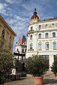 szechenyi-square.jpg?b=1&s=170x170&k=20&c=nuSSUajjr7vDQQQYozRK-Z_ZfQbX8UPlVPSLeGa7drs=