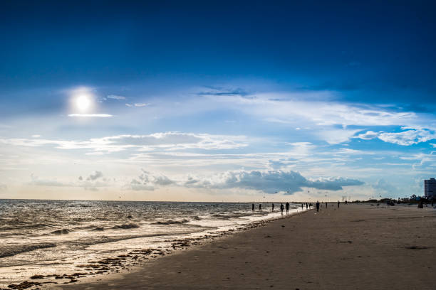 istock Sunset Landscape on the Beach 840304248