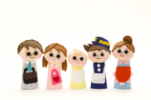 family finger puppets,husband,wife,daughter,son and baby,five