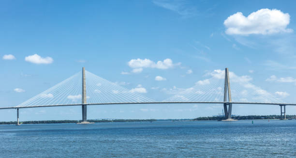 arthur ravenel jr. bridge, charleston, south carolina, etats-unis - arthur ravenel photos et images de collection