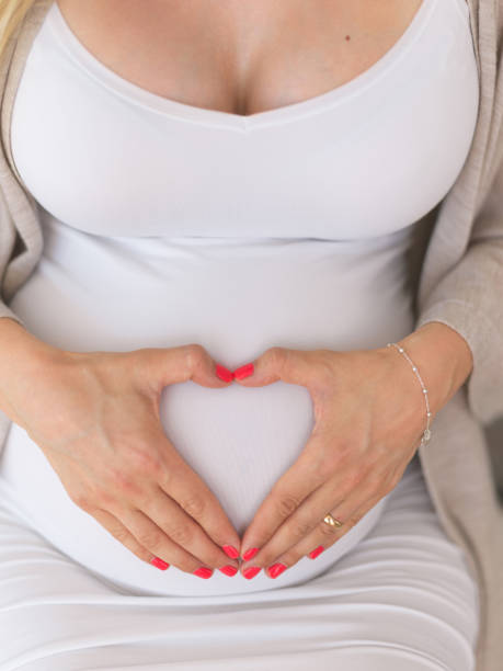 istock Sending love to her little one 840466134
