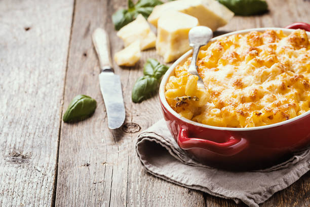 istock Mac and cheese, american style pasta 840486120