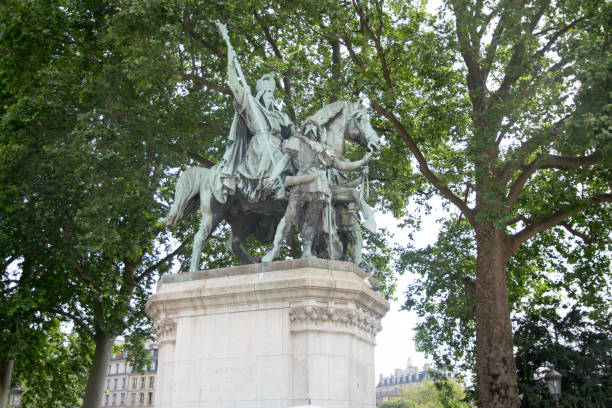 istock Statue of Charlemagne 840513598