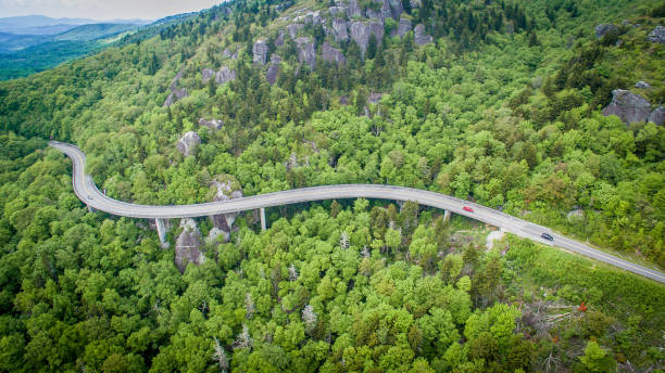 istock Linn Cove Viaduct II 840571286