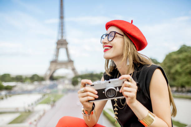 istock Woman traveling in Paris 840590438