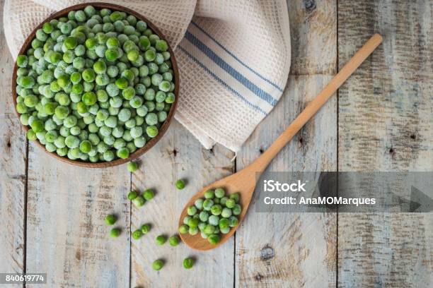 Fresh Frozen Peas Stock Photo - Download Image Now - Green Pea, Frozen, Green Color