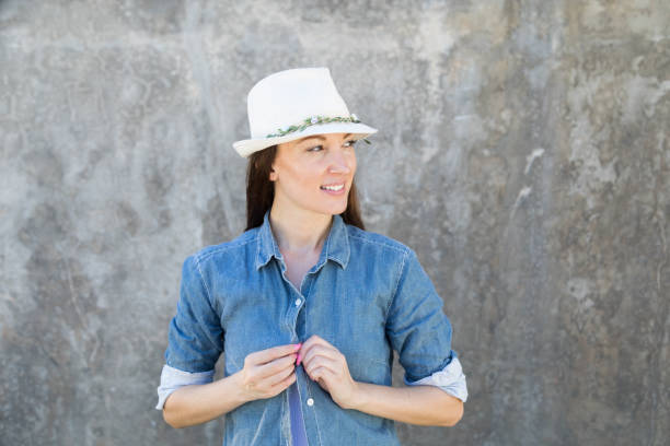 istock Young woman with confidence 840623096