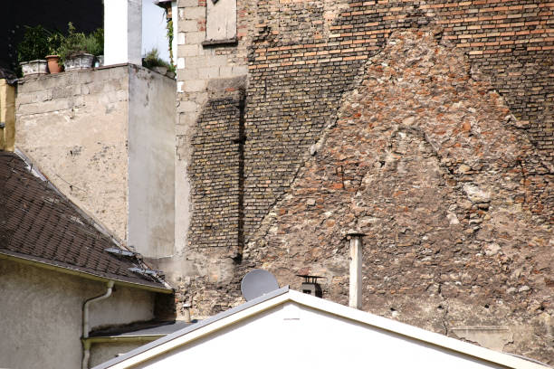 istock Walls and roofs in the backyard 840647932