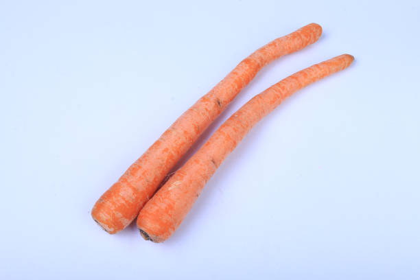 marchewka - carrot isolated bunch baby carrot zdjęcia i obrazy z banku zdjęć