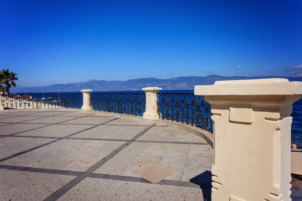istock Cast-iron banisters in Reggio Calabria 840811056