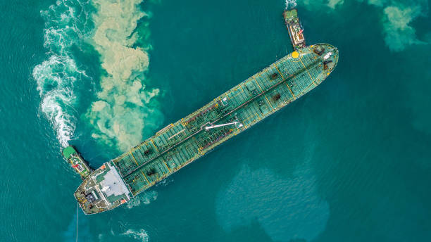 istock Aerial view Crude oil tanker 840822056