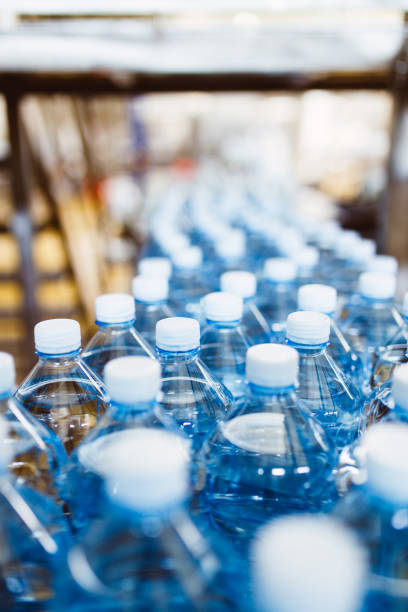 istock Water bottling factory 840824998