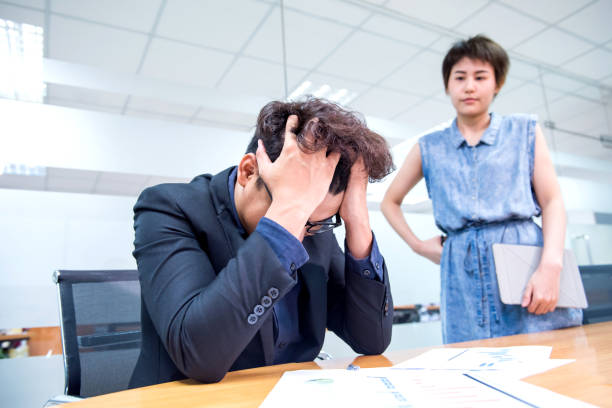 istock Businessmen are pressured to work and unsuccessful 840841376