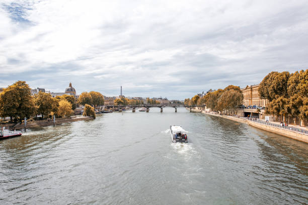 istock Cityscape view of Paris 840903404
