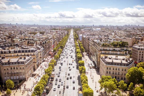 istock Cityscape view of Paris 840904800