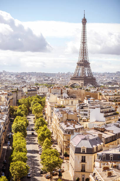istock Cityscape view of Paris 840905226