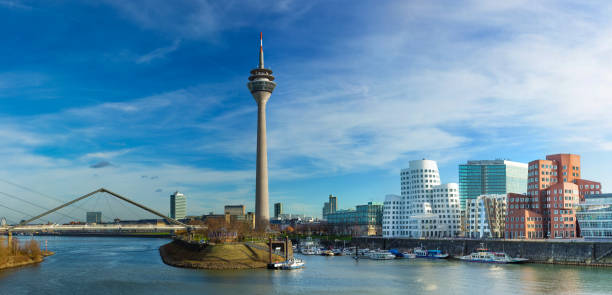 istock Dusseldorf cityscape with view on media harbor 841158568