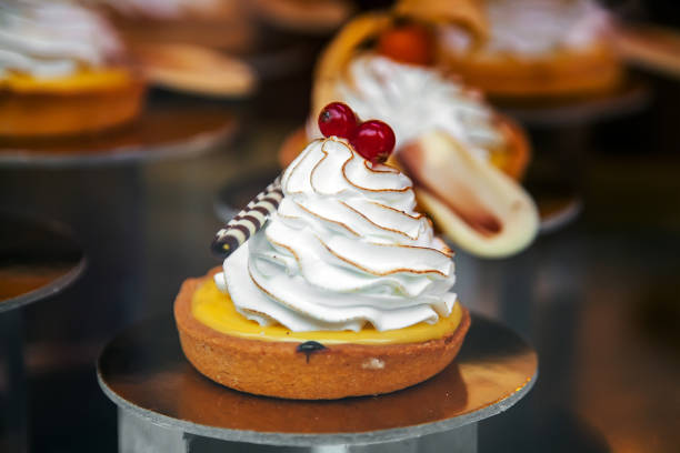 istock Cakes with meringue and berries of red currant 841158842