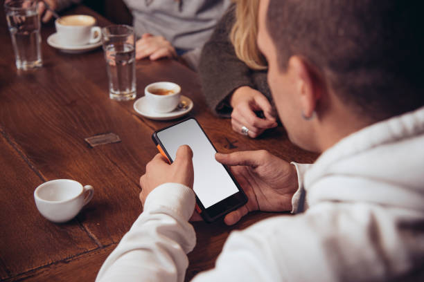 istock Social media time in cafe 841231072