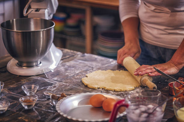 istock Preparing Pumpkin Pie for the Holidays 841254386