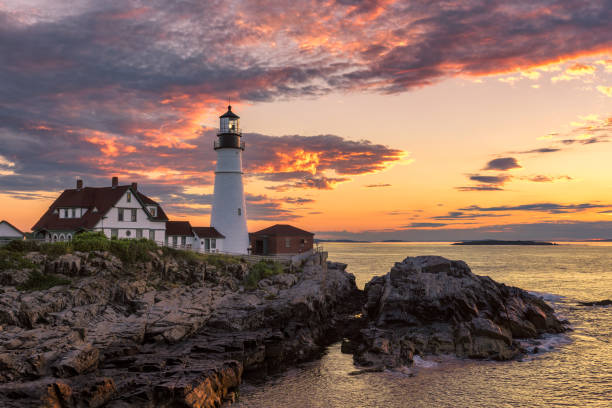 istock Portland Head Lighthouse at sunrise 841272614