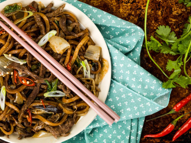 istock Shanghai Fried Beef and Udon Noodles 841300770