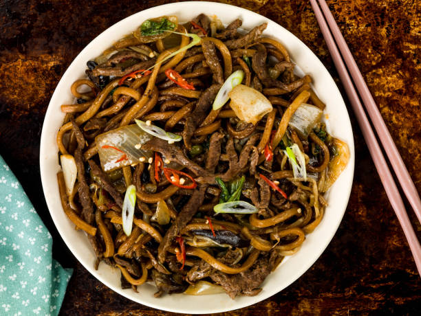 istock Shanghai Fried Beef and Udon Noodles 841300800
