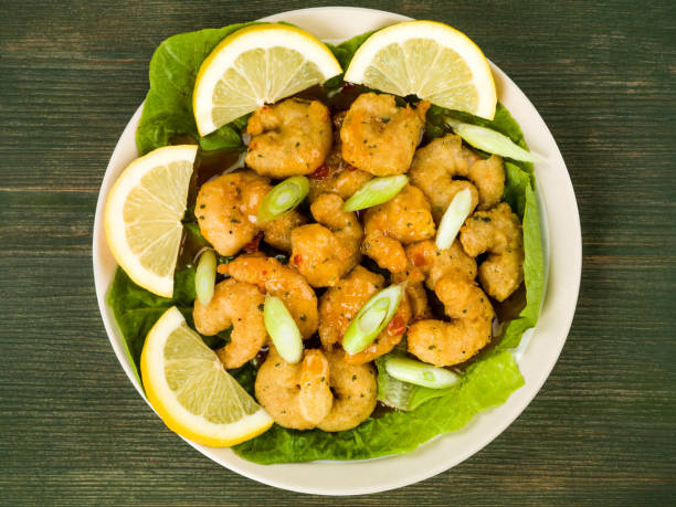 istock Crispy Deep Fried Prawns With Sweet Chilli Sauce 841300898