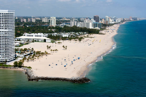 istock Living in Florida 841311446