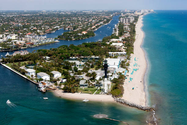 istock Living in Florida 841311534
