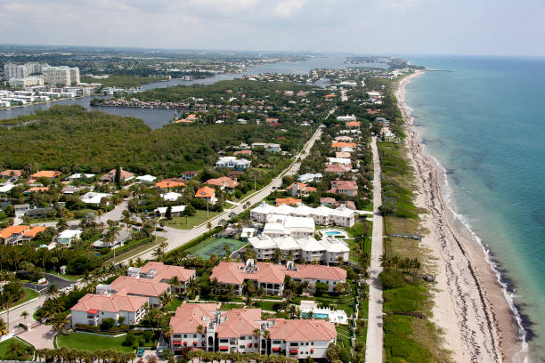 istock Living in Florida 841317508