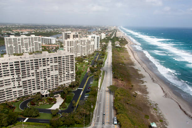 istock Living in Florida 841318442