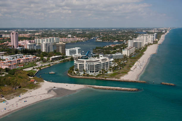 istock Living in Florida 841318702