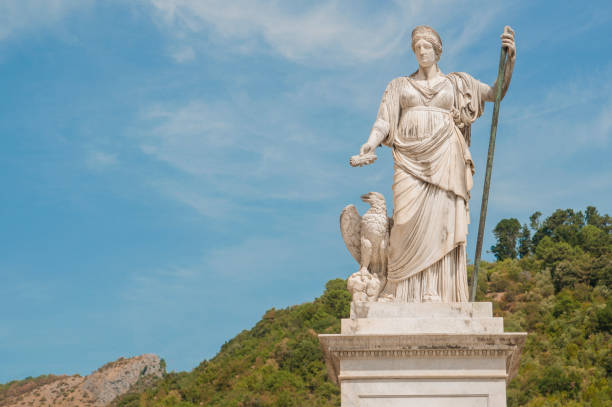 istock Carrara Tuscany - Alberica Square 841337000