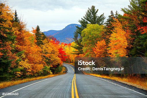 istock Autumn in the White Mountains of New Hampshire 841380450