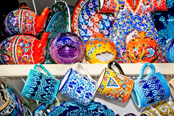 istock Turkish ceramics Grand bazaar Istanbul 841528288