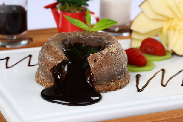 czekolada soufle - cookie chocolate cake gourmet dessert zdjęcia i obrazy z banku zdjęć