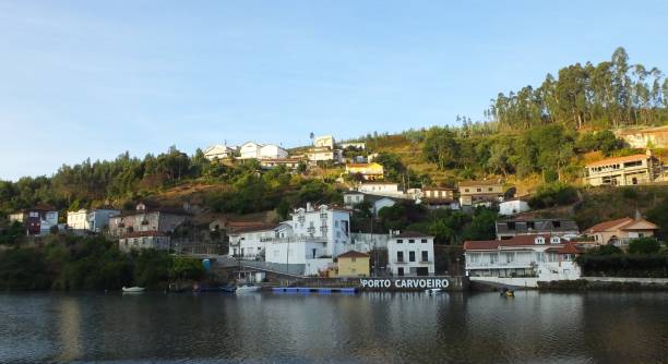 istock Sunrise on the Douro River, Portugal 841596862