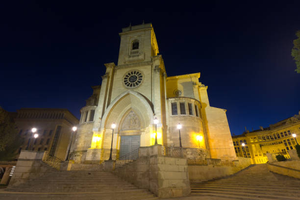 istock Wide angle shot of Albacete Cathedral  in night 841646712