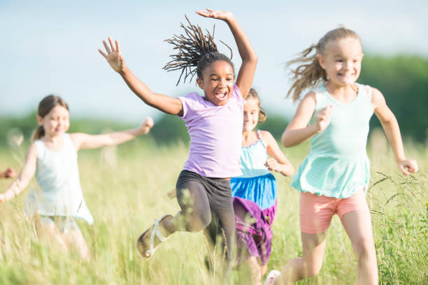 istock Kids Outdoors 841654380