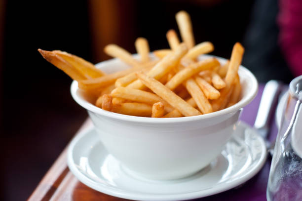 istock french fries in a bowl at restaurant 841676310