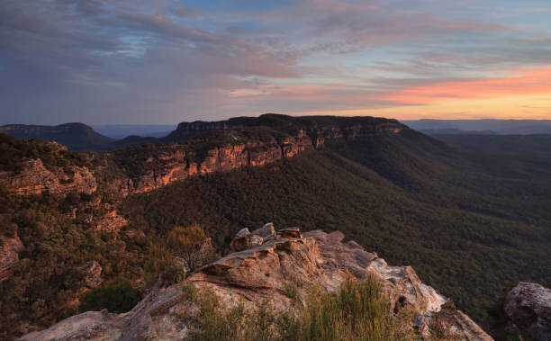 istock Sensational sunset over Blue Mountains Narrowneck Katoomba 841765862