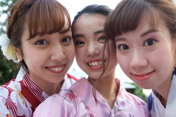 istock Japanese young women in Yukata posing 841795728