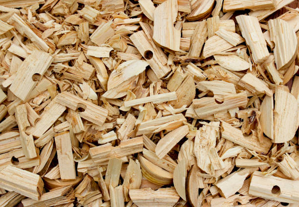 справочная информация из опилок древесины стружки - sawdust shavings wood chip pine стоковые фото и изображения